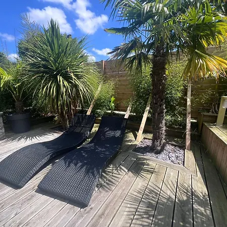 Loveroom Avec Privatif Plélo